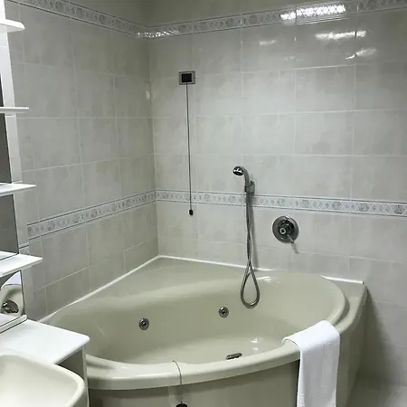Otel Pian Nava