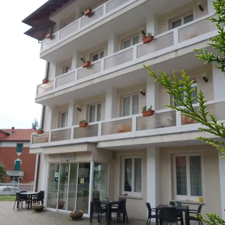 Pian Nava Hotel